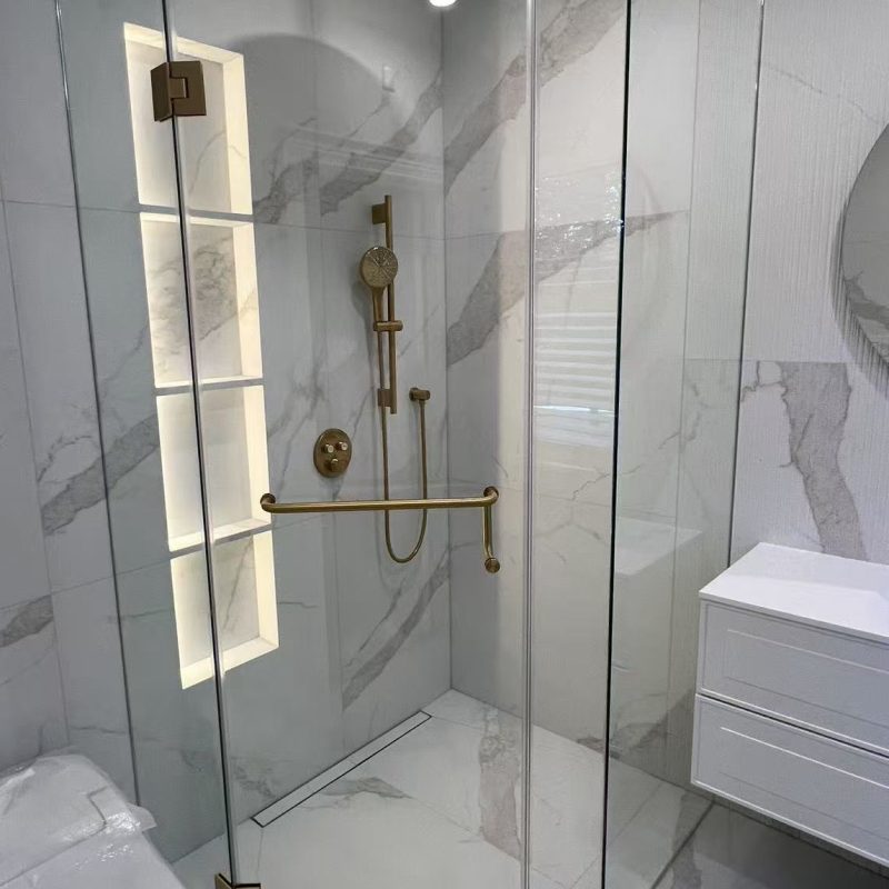 Diamond shape shower
