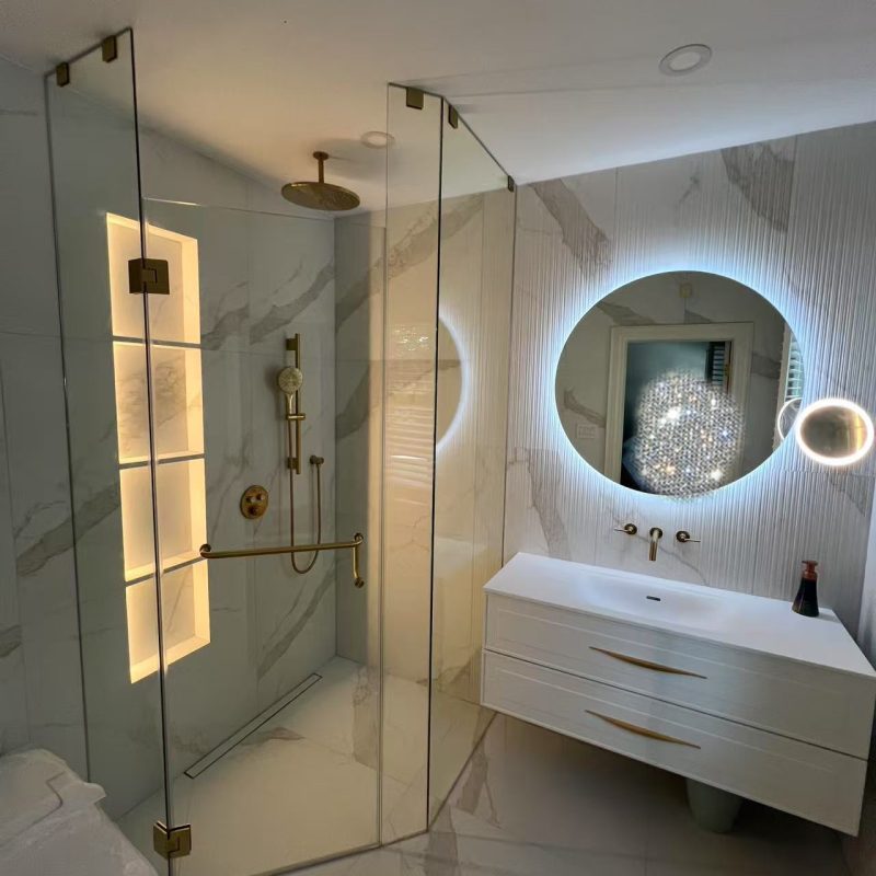 Toronto forest hill south bathroom renovation with curbless shower